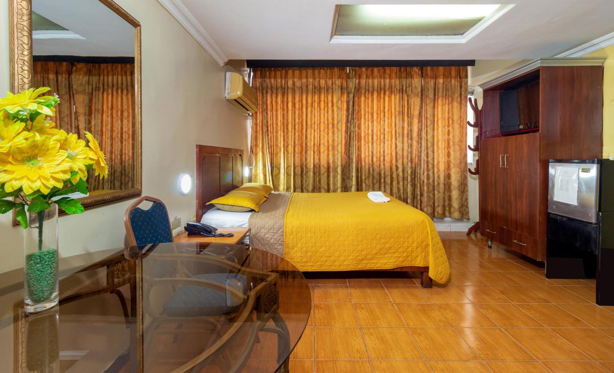 Hotel Malecon Inn 과야킬 외부 사진