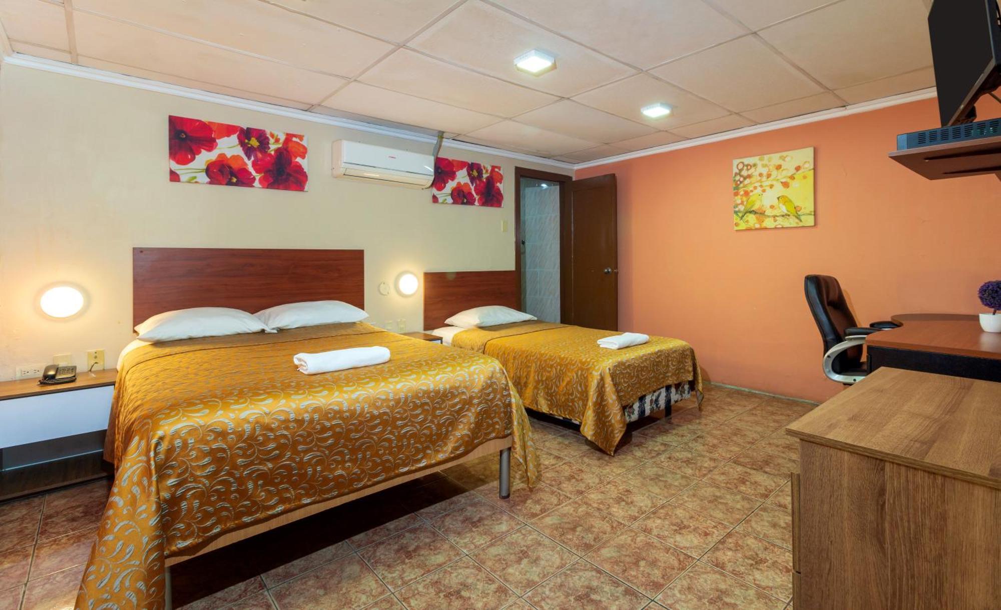 Hotel Malecon Inn 과야킬 외부 사진