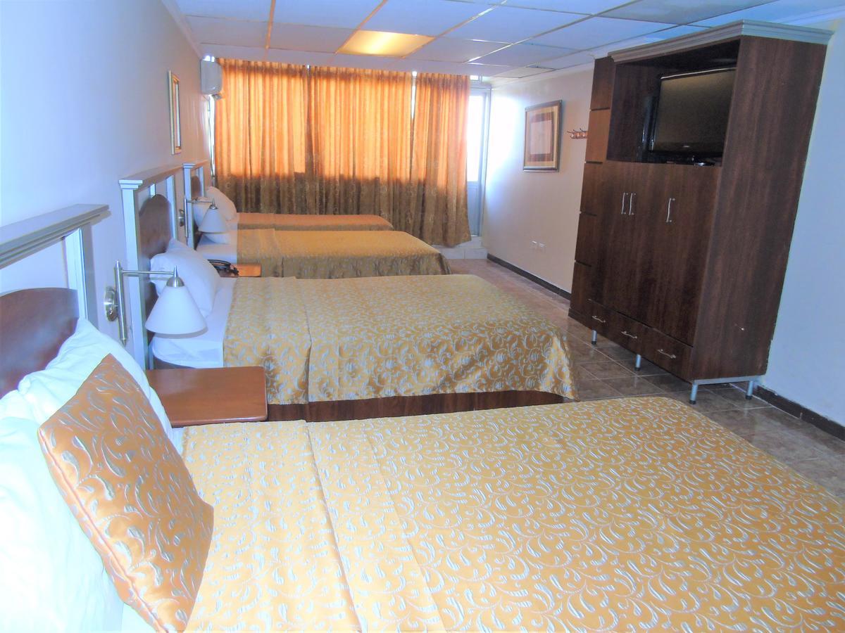 Hotel Malecon Inn 과야킬 외부 사진