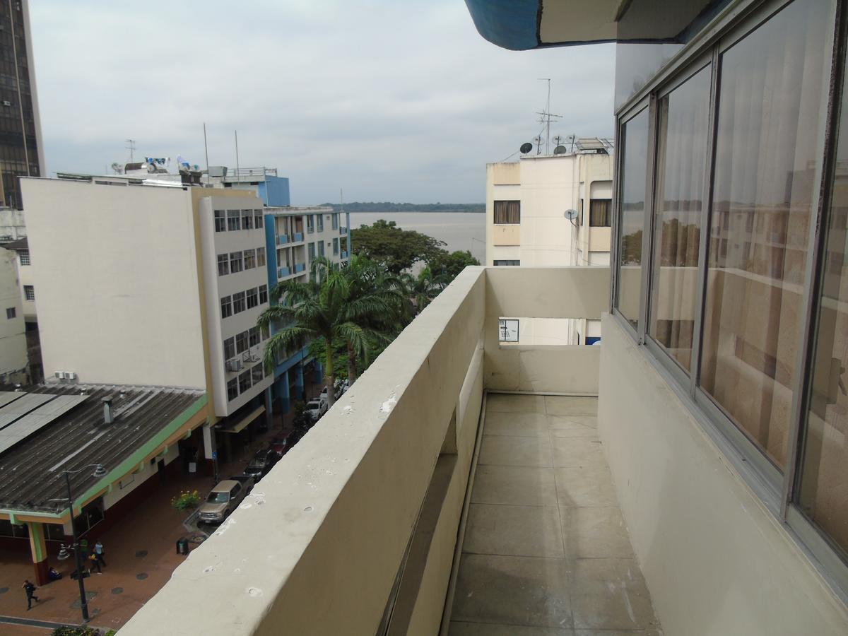 Hotel Malecon Inn 과야킬 외부 사진